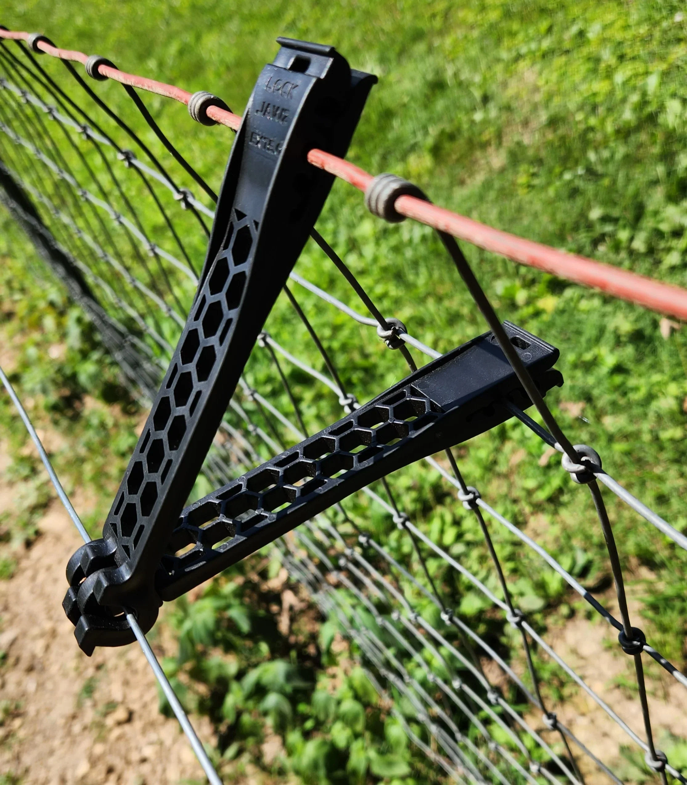LockJawz EXT 5.0 5'' Extended Insulators - Image 3