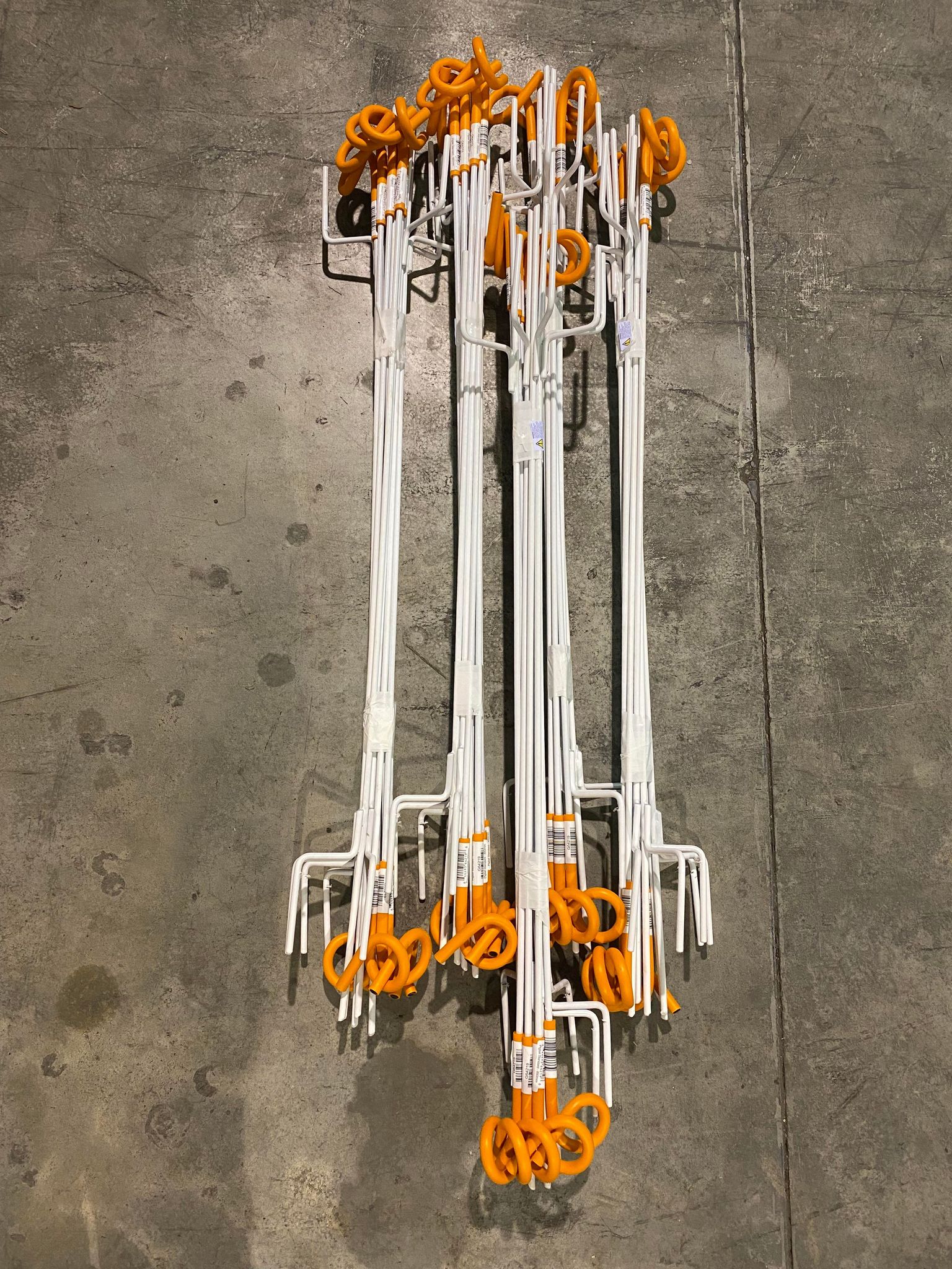 Gallagher Pig Tail Post, Orange - Image 3